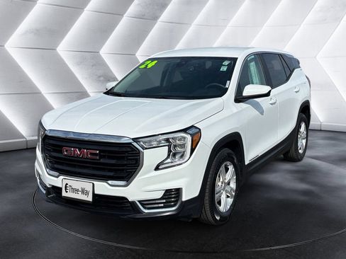 Certified 2024 GMC Terrain SLE FWD image 1