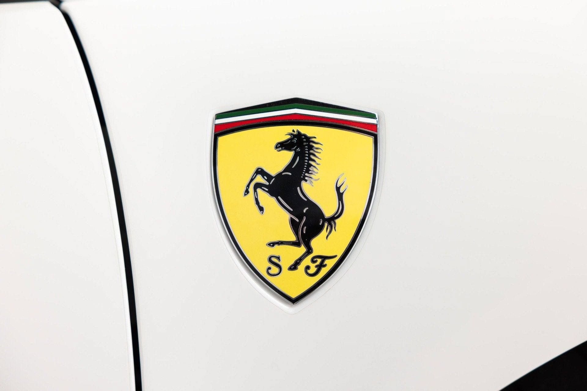 Certified 2022 Ferrari F8 Tributo RWD image 30