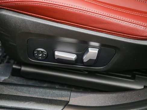 Certified 2023 BMW 330i Sedan w/ Premium Package RWD image 22