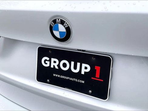 Used 2017 BMW X1 xDrive28i image 10