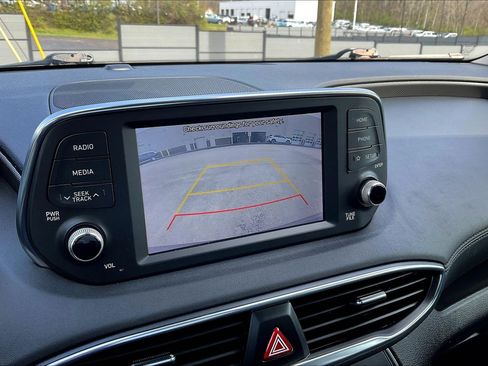 Used 2020 Hyundai Santa Fe SEL image 13
