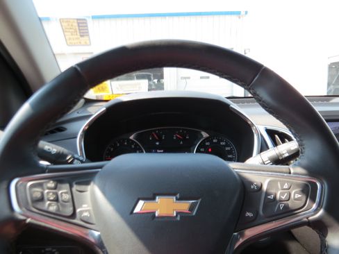 Used 2024 Chevrolet Equinox LT AWD/4WD image 23