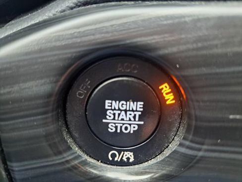 Used 2022 Jeep Grand Cherokee Laredo E w/ Security & Convenience Group image 19