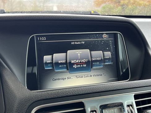 Used 2017 Mercedes-Benz E 400 4MATIC Coupe image 25