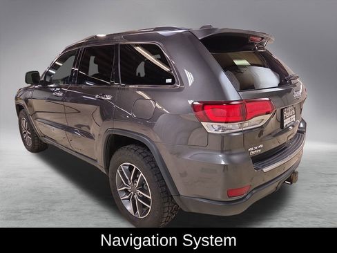 Used 2021 Jeep Grand Cherokee Limited w/ Premium Lighting Group image 4