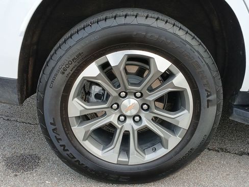 Certified 2025 Chevrolet Tahoe LT w/ Comfort Package RWD image 34