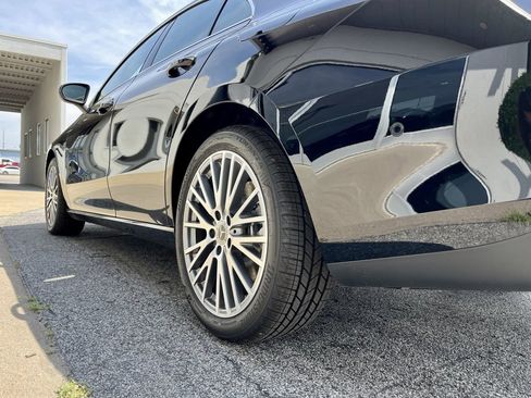 Certified 2025 Mercedes-Benz CLA 250 4MATIC image 11