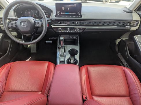 Used 2023 Honda Civic LX image 9