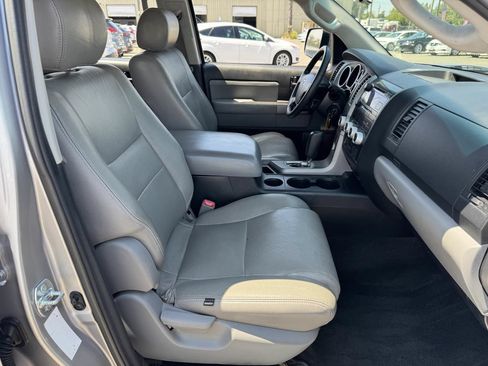 Used 2012 Toyota Sequoia SR5 AWD/4WD image 13