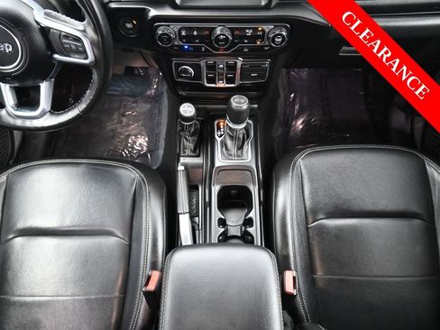 Used 2023 Jeep Wrangler Unlimited Sahara w/ Cold Weather Group image 31