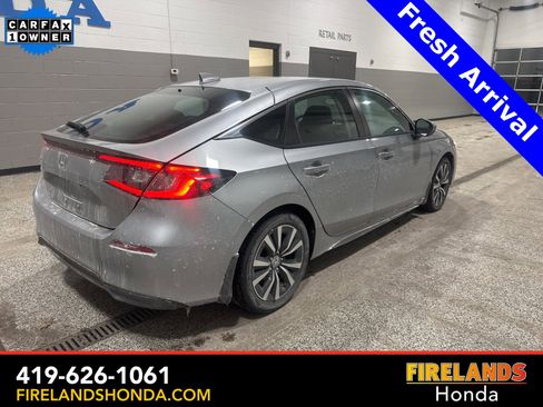 Used 2023 Honda Civic EX-L image 3