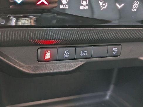 New 2026 Jeep Cherokee Laredo AWD/4WD image 16