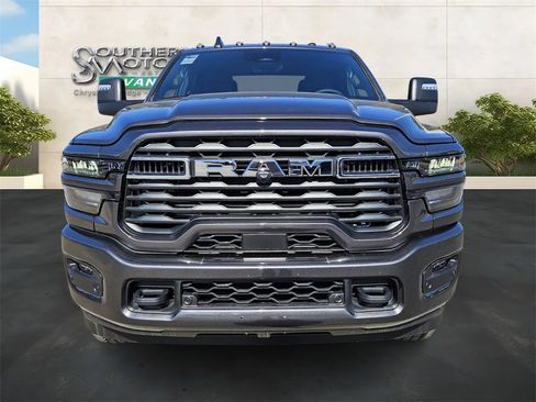 New 2026 RAM 2500 Big Horn AWD/4WD image 8