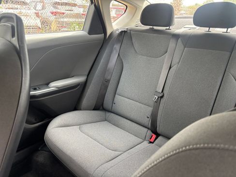 Used 2025 Kia K4 FWD image 38