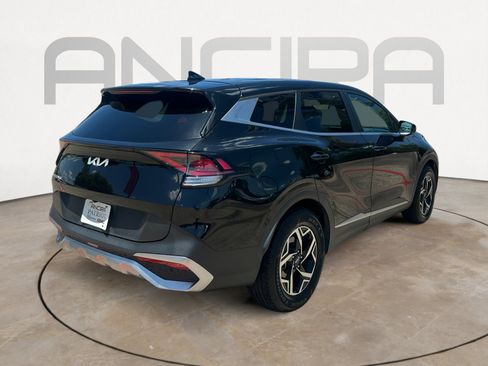 Used 2023 Kia Sportage LX FWD image 10