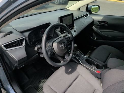 Used 2023 Toyota Corolla LE FWD image 3