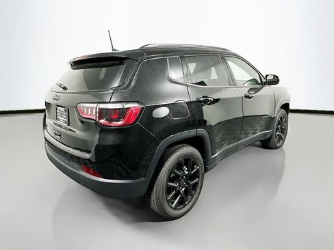 New 2026 Jeep Compass Latitude AWD/4WD image 9