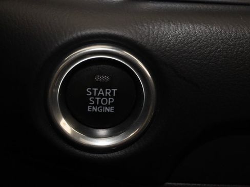 Used 2025 MAZDA CX-5 Carbon Edition image 32