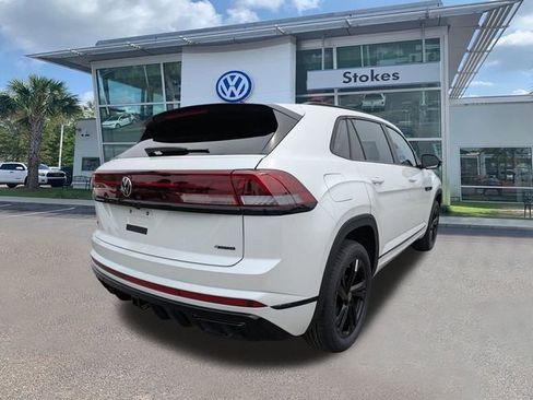 New 2026 Volkswagen Atlas Cross Sport SEL R-Line AWD/4WD image 4