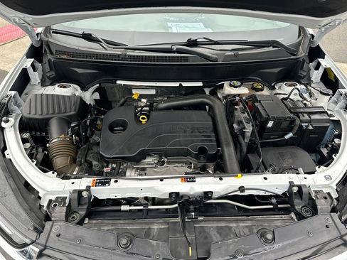 Used 2023 Chevrolet Equinox LT w/ LPO, Floor Liner Package AWD/4WD image 28