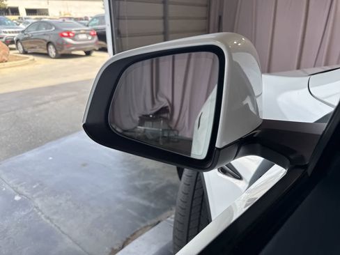 Used 2023 Tesla Model Y Long Range image 18