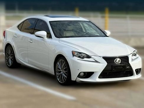 Used 2014 Lexus IS 250 w/ Navigation Package image 11