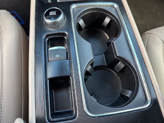 Used 2023 Lincoln Corsair AWD w/ Equipment Group 101A image 21