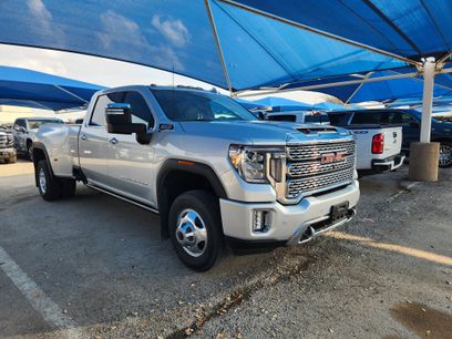 Certified 2022 GMC Sierra 3500 Denali w/ Denali Ultimate Package