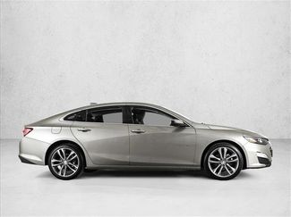 Used 2022 Chevrolet Malibu LT video 4