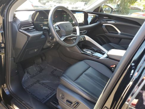 Used 2025 Audi Q5 Premium Plus AWD/4WD image 19