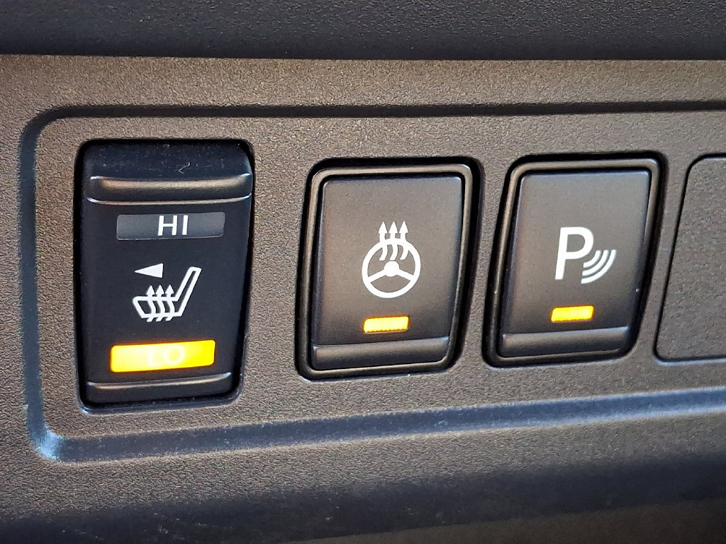 Used 2023 Nissan Frontier PRO-4X w/ Pro Convenience Package AWD/4WD image 24