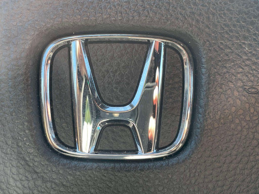 Used 2025 Honda Civic Sport image 32