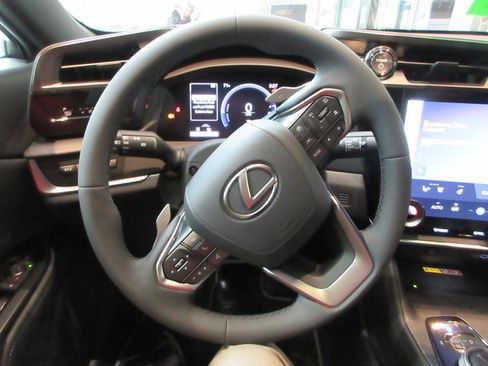 New 2026 Lexus RZ 450e AWD image 27