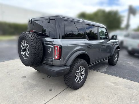 Used 2025 Ford Bronco Badlands AWD/4WD image 4