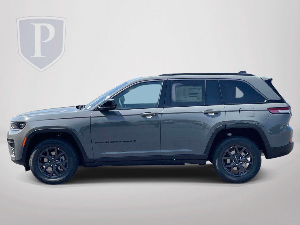 New 2027 Jeep Grand Cherokee 4WD image 5