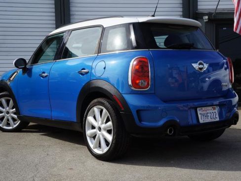 Used 2011 MINI Cooper Countryman S image 2