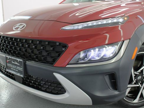 Used 2023 Hyundai Kona Limited AWD/4WD image 20