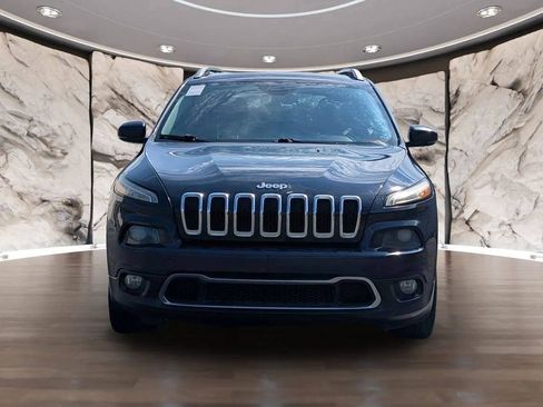 Used 2014 Jeep Cherokee Limited w/ Luxury Group FWD image 19