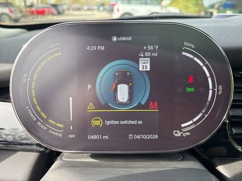 Used 2024 MINI Cooper SE image 12