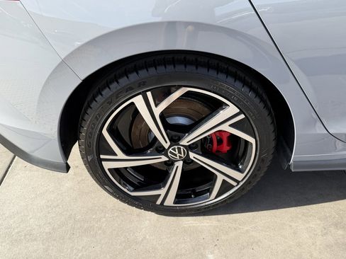 Used 2024 Volkswagen GTI SE w/ SE Leather Seats Package image 15
