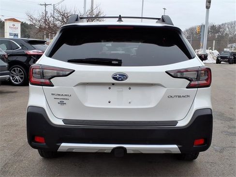 Used 2023 Subaru Outback Limited image 30