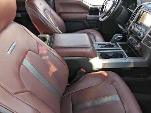 Used 2020 Ford F150 Platinum w/ Technology Package image 12