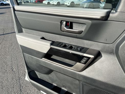 New 2026 Toyota Tundra Limited AWD/4WD image 9