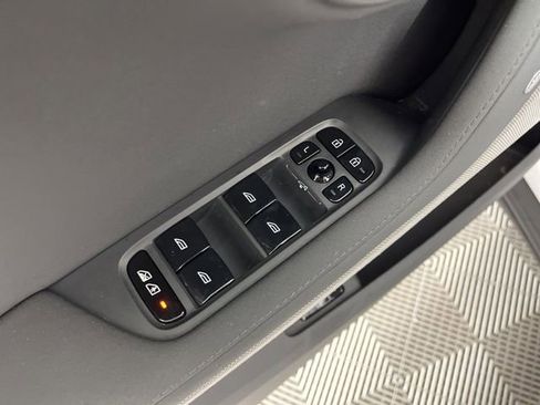 Used 2022 Polestar Polestar 2 w/ Plus Package image 30