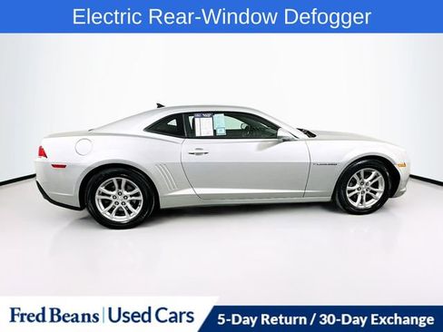 Used 2015 Chevrolet Camaro LT image 9