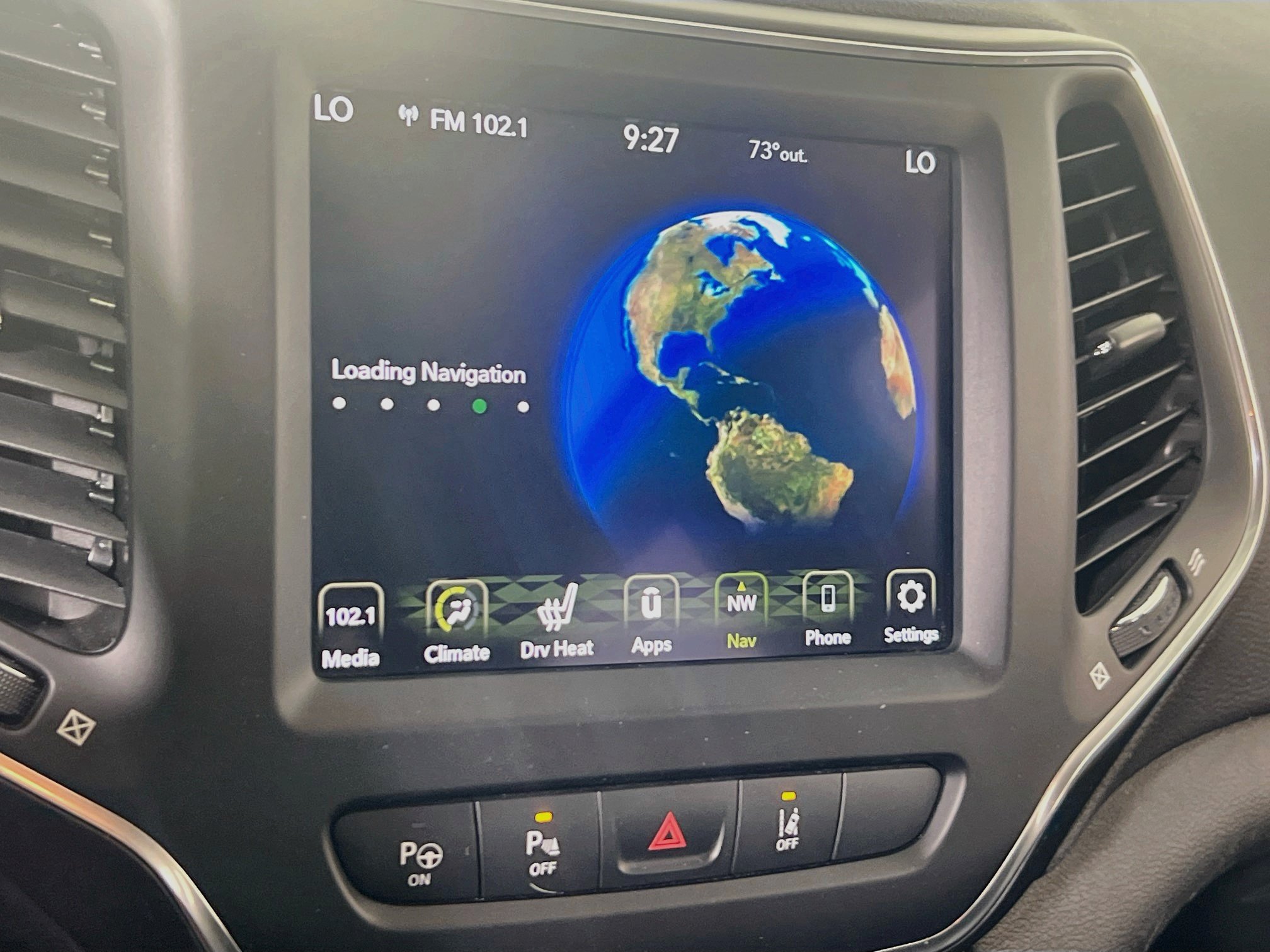 Used 2023 Jeep Cherokee Altitude Lux AWD/4WD image 13