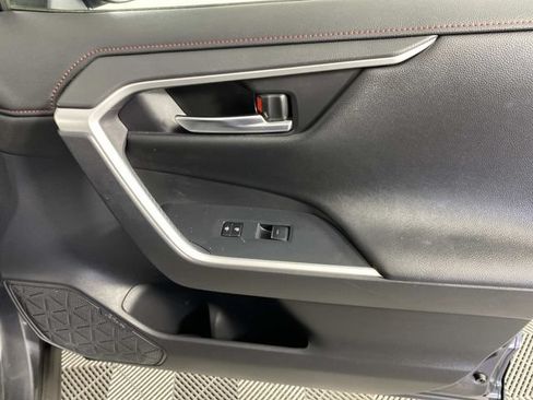 Used 2022 Toyota RAV4 XSE w/ Premium Package AWD/4WD image 26