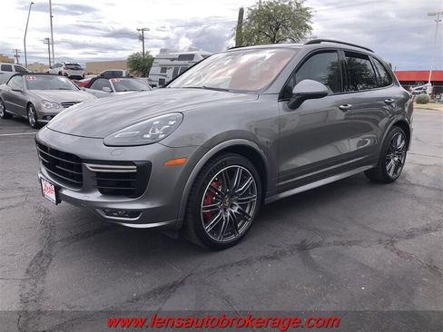 Used 2016 Porsche Cayenne GTS w/ Premium Package Plus AWD/4WD image 26