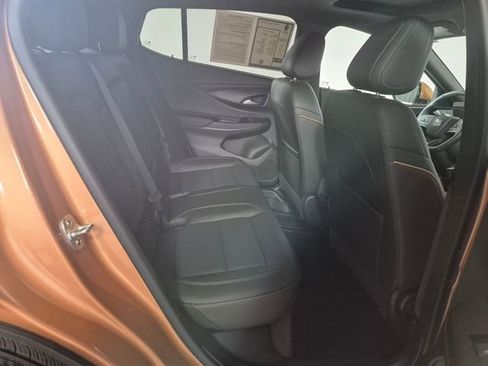 Certified 2025 Buick Envista Avenir image 28