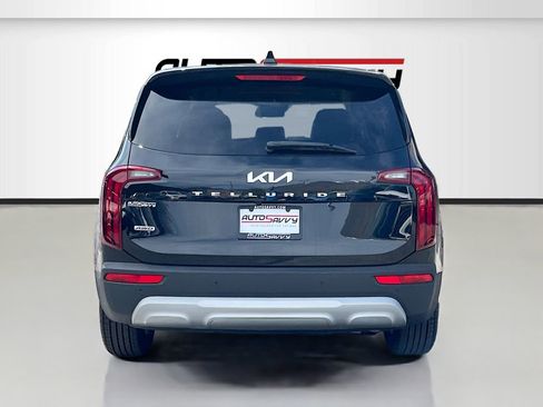 Used 2022 Kia Telluride LX AWD/4WD image 6